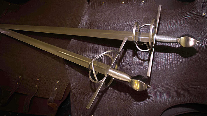 de-valette-sword-replicas.jpg?w=945&h=53